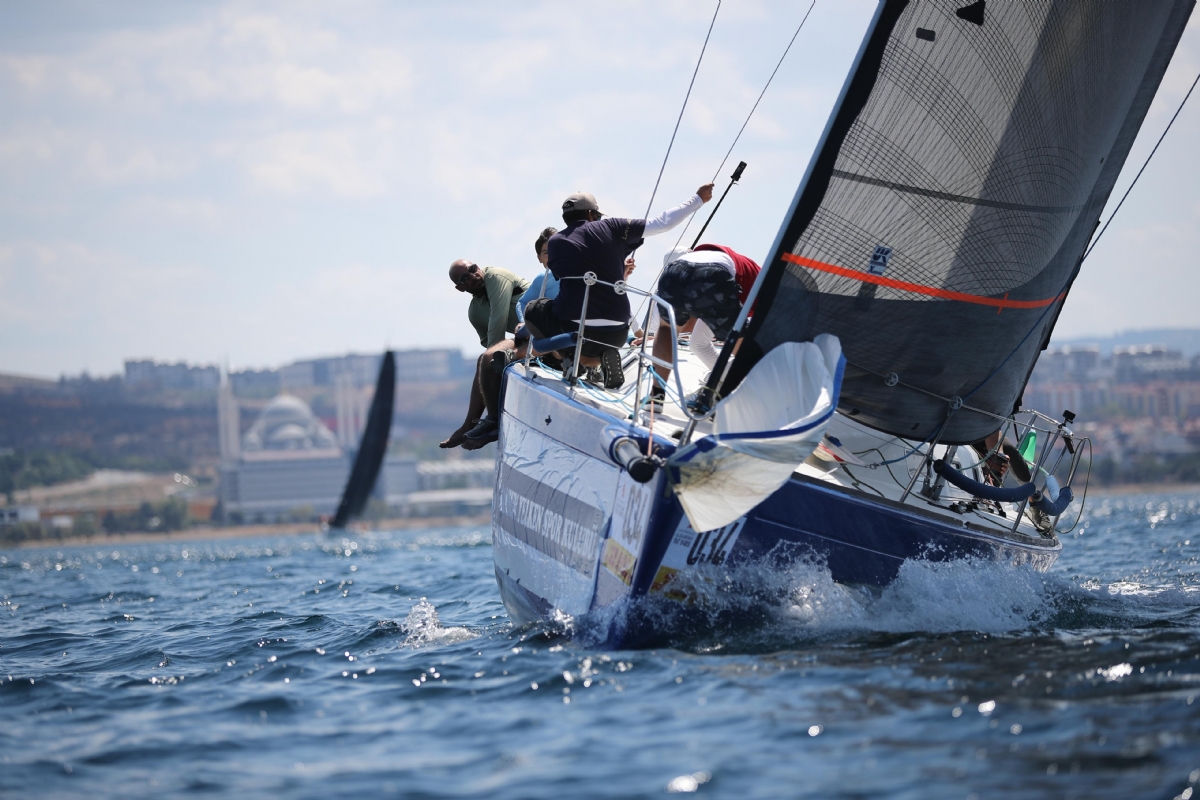 Cumhurbaşkanlığı Çanakkale Zafer Kupası Şampiyonu Biziz